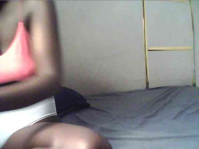 alora-skylar webcam