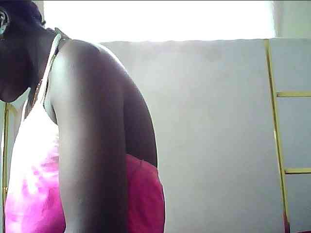 alora-skylar webcam