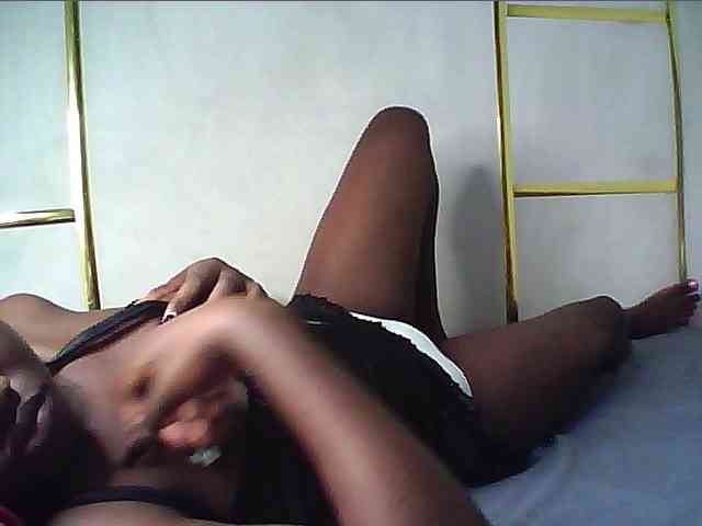 alora-skylar webcam