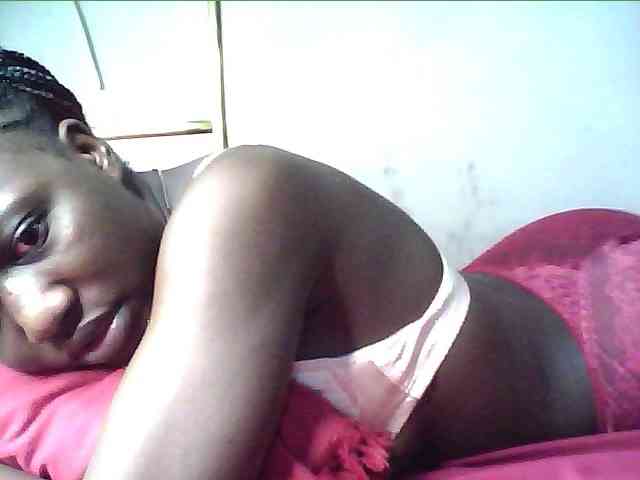 alora-skylar webcam