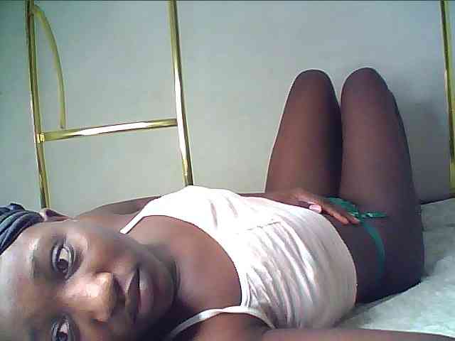 alora-skylar webcam