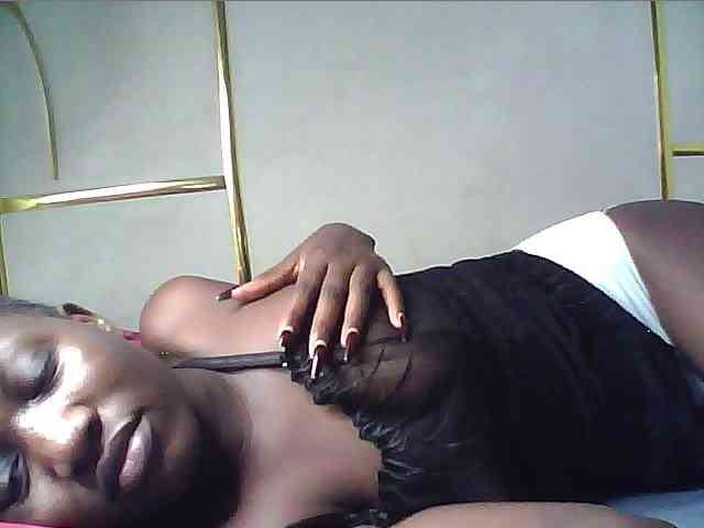 alora-skylar webcam