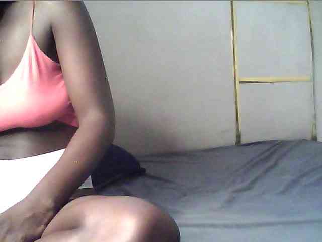 alora-skylar webcam