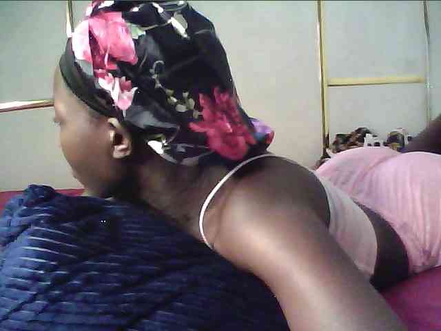 alora-skylar webcam