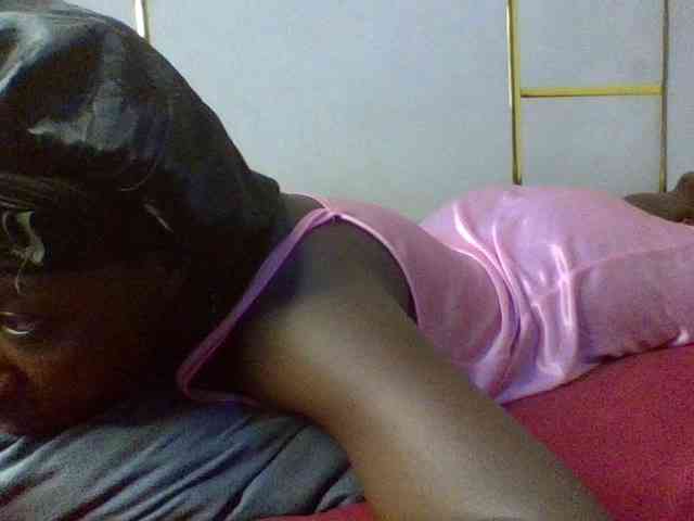 alora-skylar webcam
