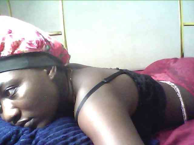 alora-skylar webcam