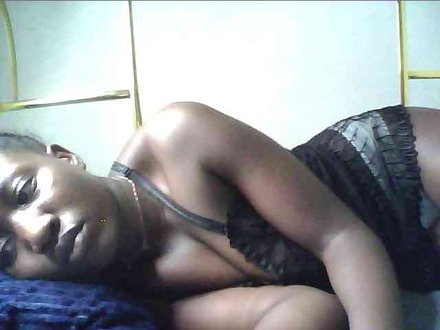 alora-skylar webcam