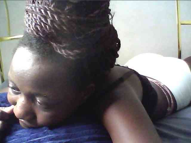 alora-skylar webcam