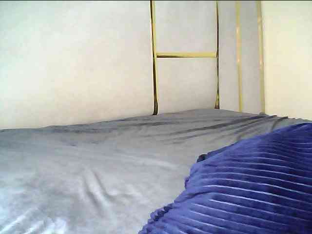alora-skylar webcam