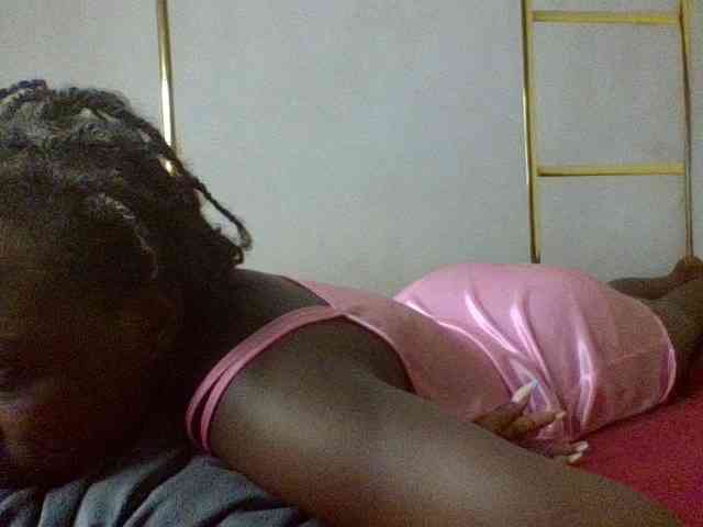 alora-skylar webcam