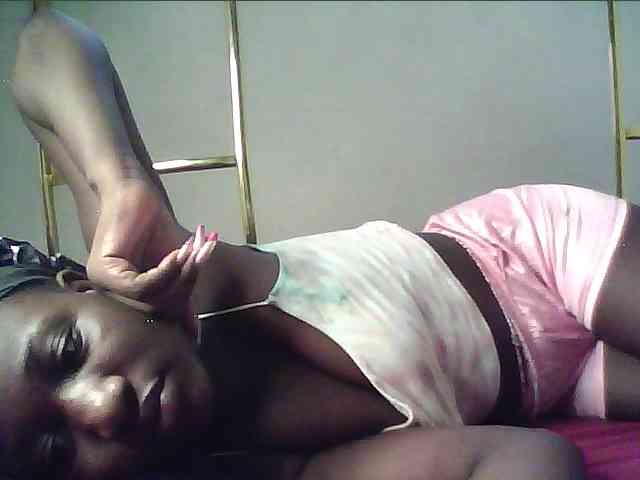 alora-skylar webcam