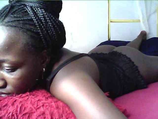 alora-skylar webcam