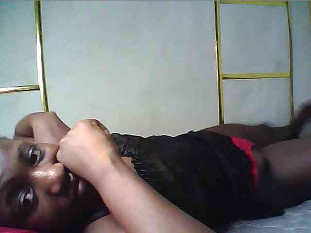 alora-skylar webcam