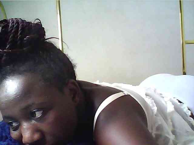 alora-skylar webcam