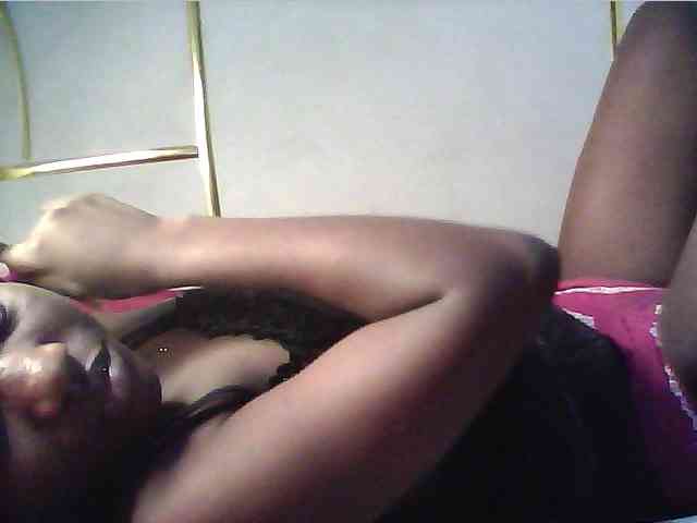alora-skylar webcam