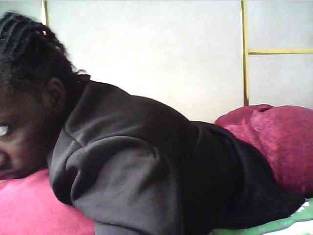 alora-skylar webcam