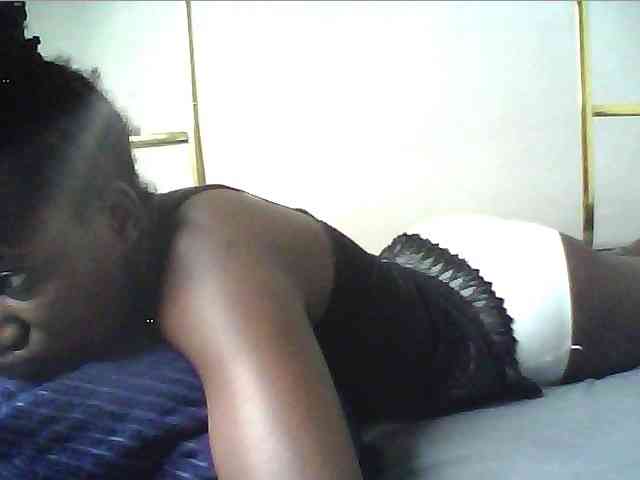 alora-skylar webcam