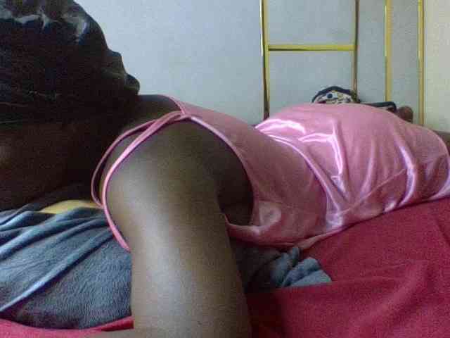 alora-skylar webcam