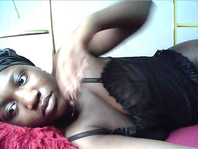 alora-skylar webcam