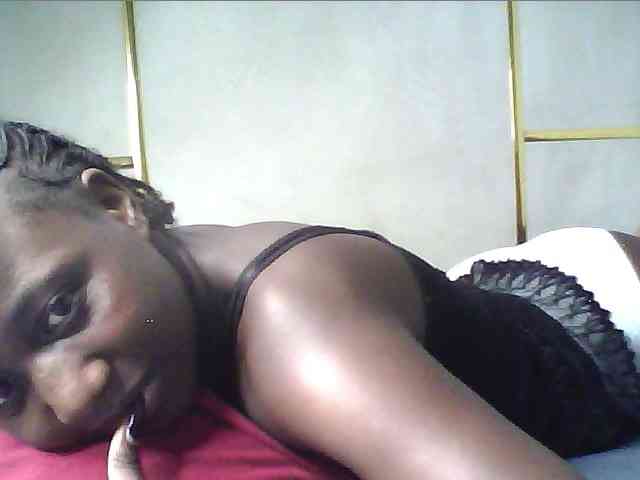 alora-skylar webcam