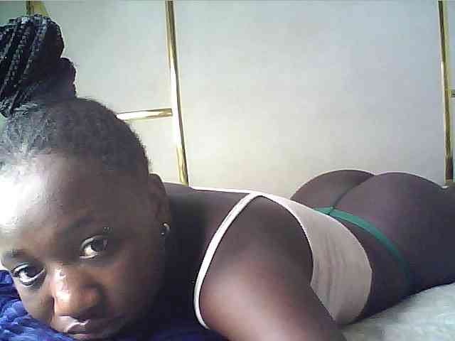 alora-skylar webcam