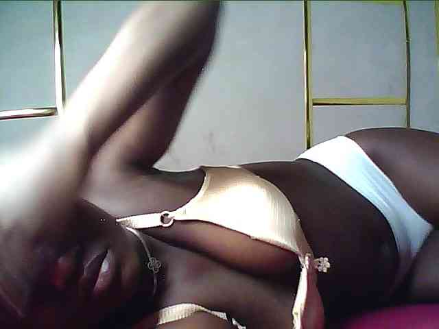 alora-skylar webcam