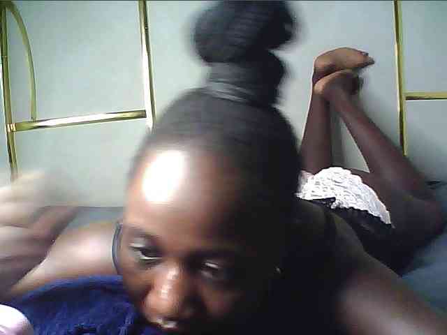 alora-skylar webcam