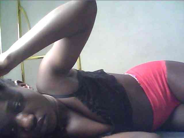 alora-skylar webcam