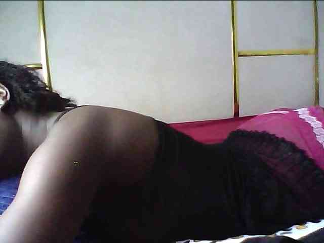 alora-skylar webcam