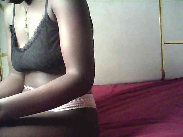 alora-skylar webcam