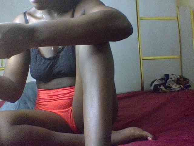 alora-skylar webcam