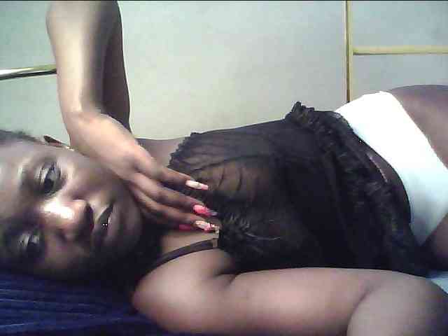 alora-skylar webcam