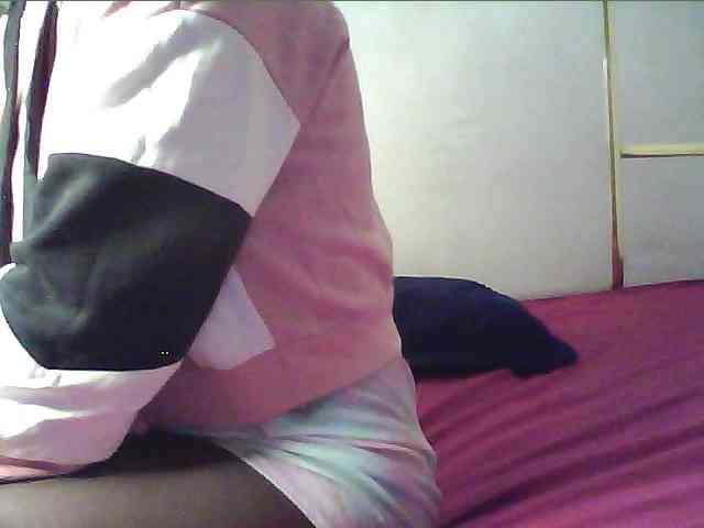 alora-skylar webcam