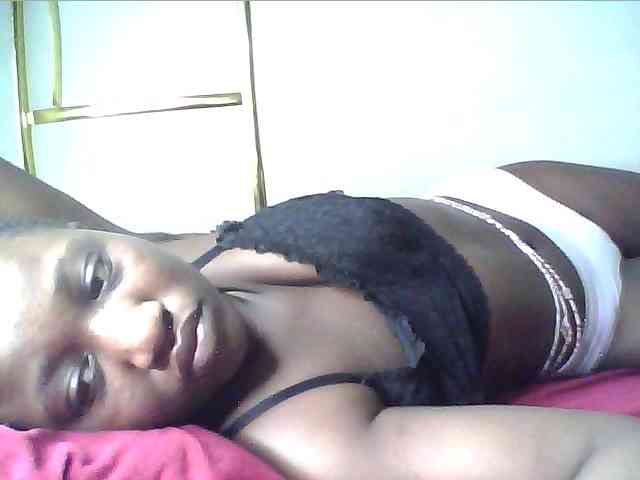 alora-skylar webcam