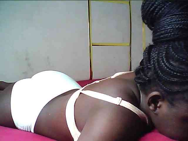 alora-skylar webcam