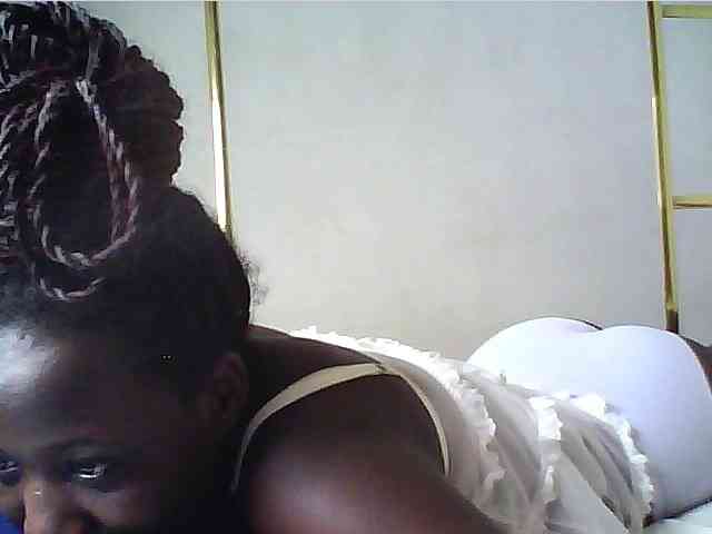alora-skylar webcam