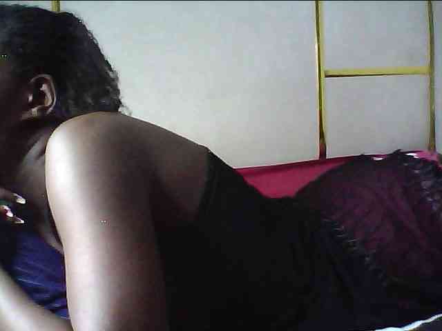 alora-skylar webcam