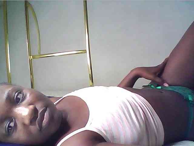 alora-skylar webcam