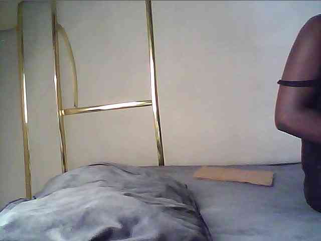 alora-skylar webcam