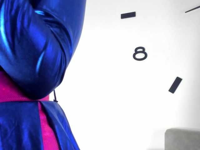 BarbieHotLaura live cam on BongaCams