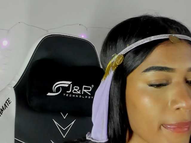 BarbieHotLaura live cam on BongaCams