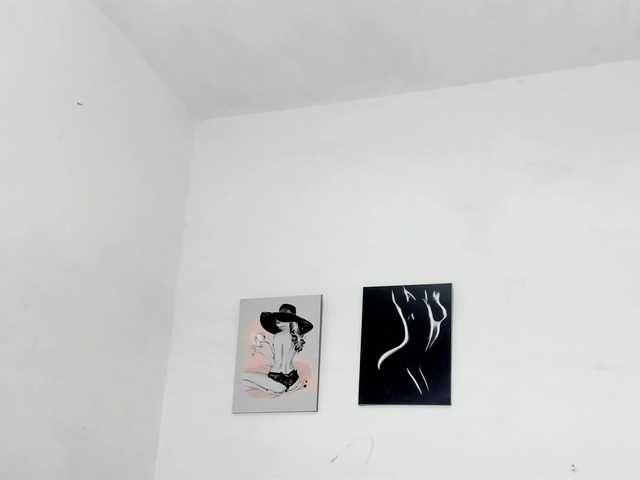 BarbieHotLaura live cam on BongaCams
