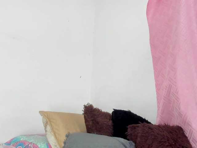 BarbieHotLaura live cam on BongaCams