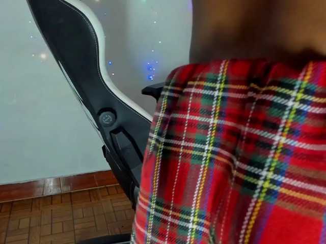 BarbieHotLaura live cam on BongaCams