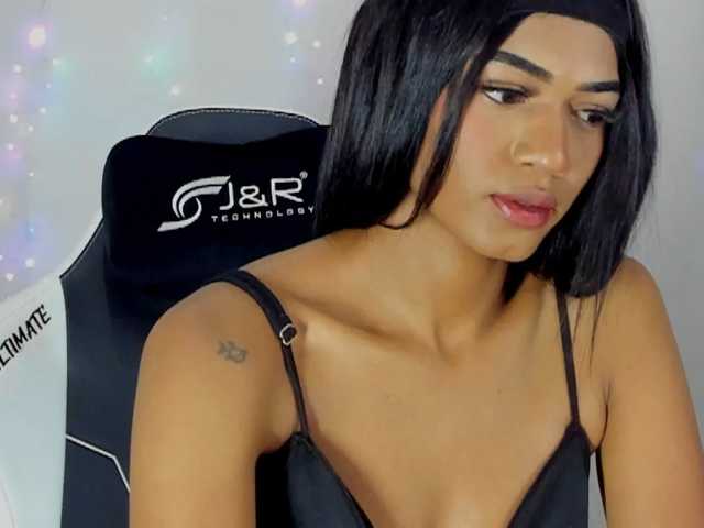 BarbieHotLaura live cam on BongaCams