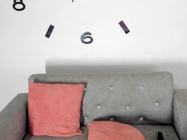 BarbieHotLaura live cam on BongaCams