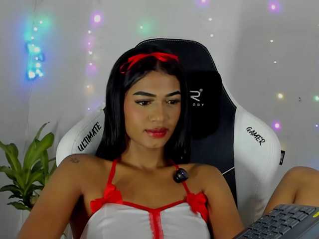 BarbieHotLaura live cam on BongaCams