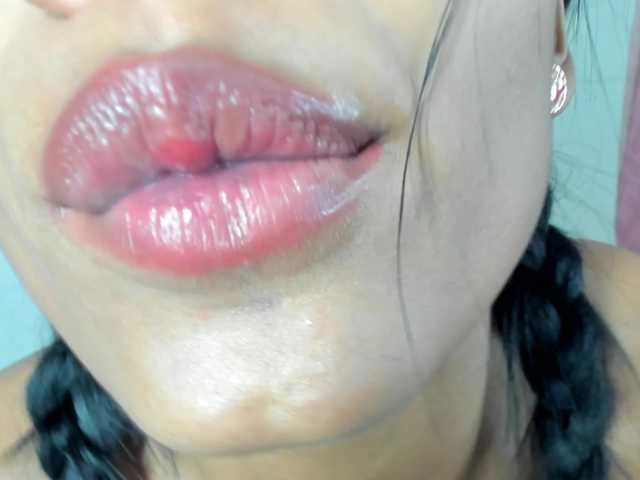 BarbieHotLaura live cam on UnifiedCams