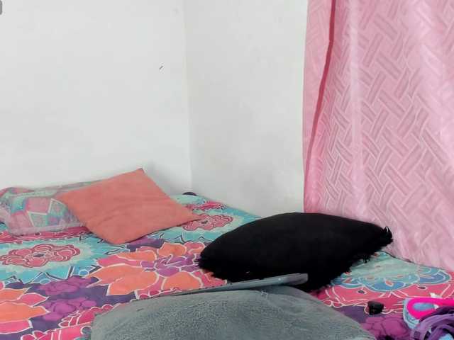 BarbieHotLaura live cam on BongaCams