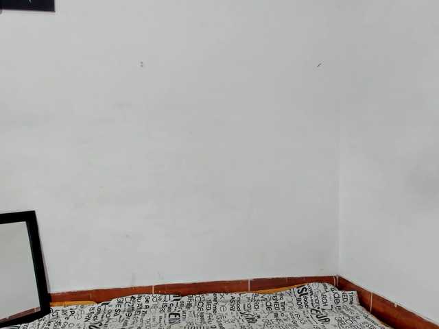 BarbieHotLaura live cam on BongaCams